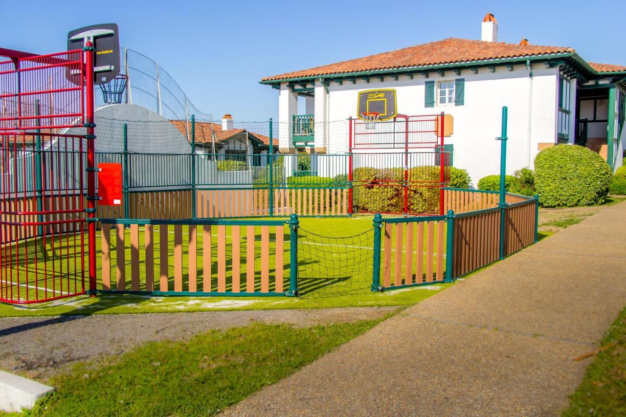 Azureva Hendaye Hotel Екстериор снимка