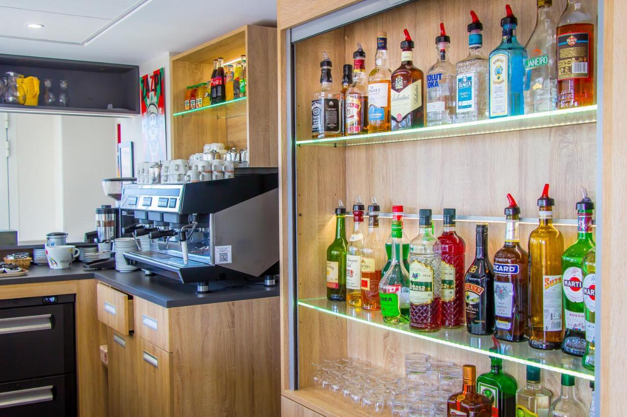 Azureva Hendaye Hotel Екстериор снимка