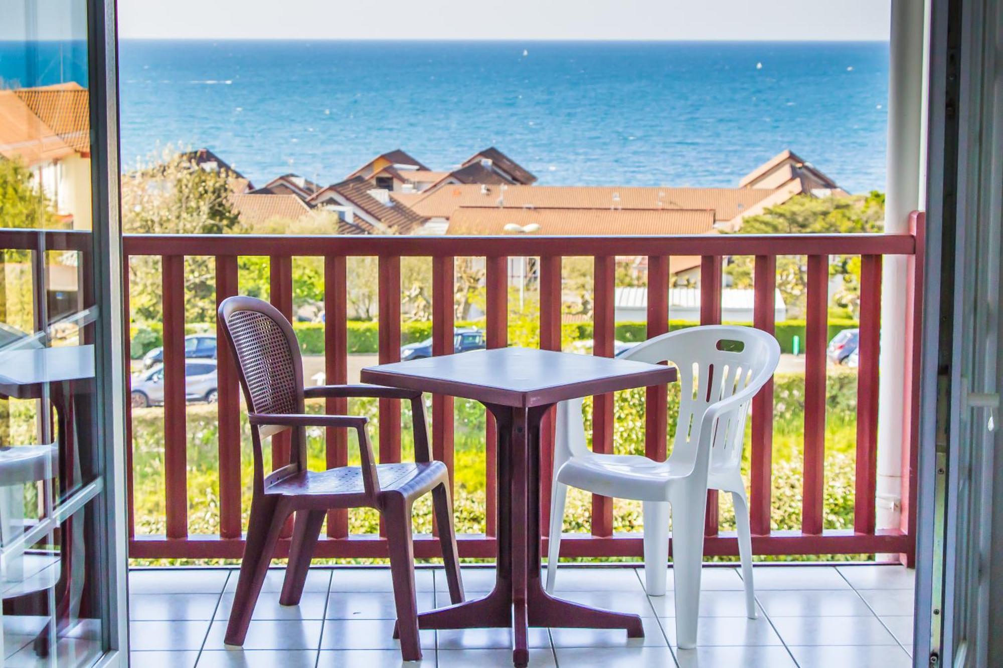 Azureva Hendaye Hotel Екстериор снимка
